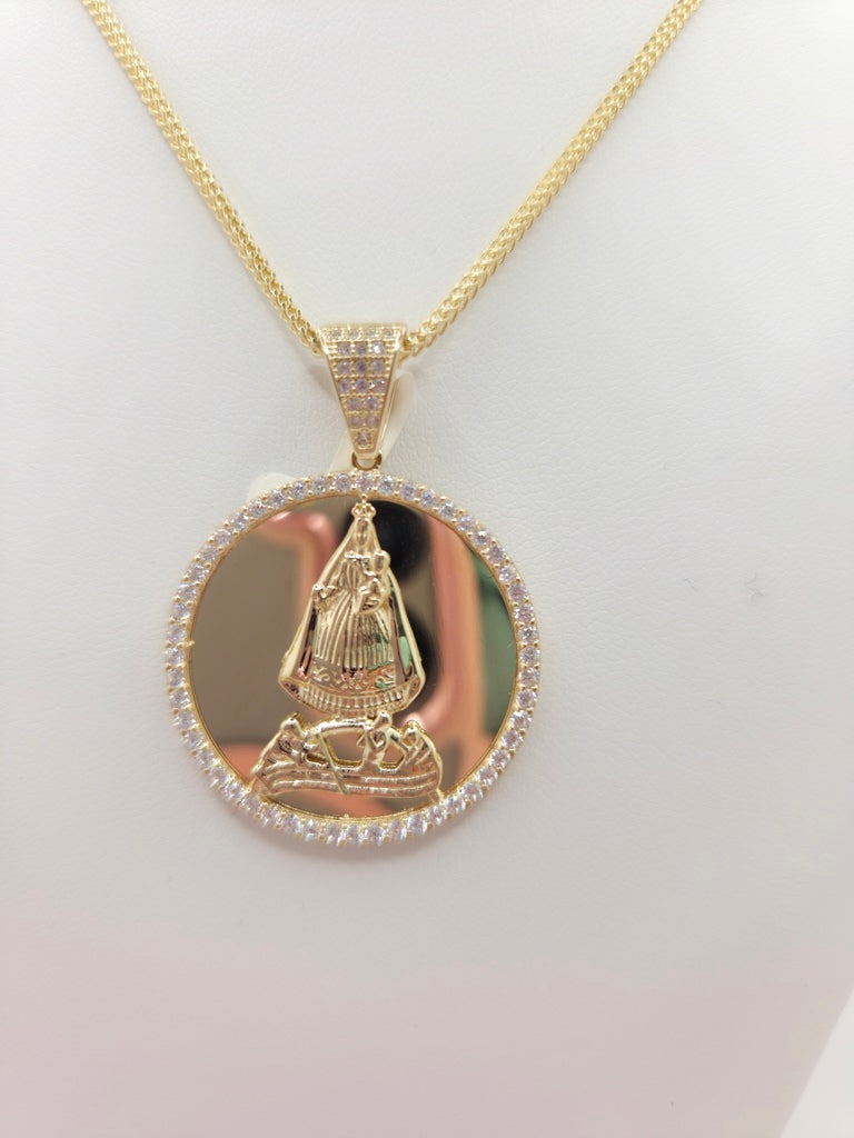 14KT ROUND  CARIDAD PENDANT  Size MEDIUM Weight 7.2GR