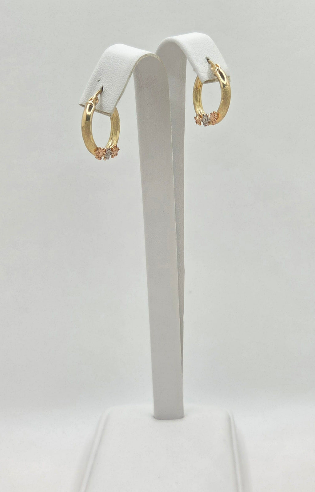 10KT SMALL FLOWERS HOOPS EARRINGS Size 1 Weight 2.3GR