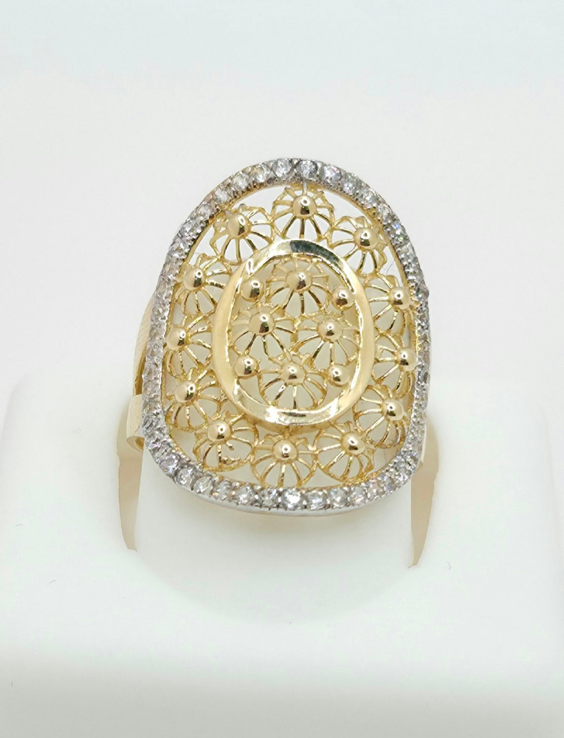 14KT CZ OVAL MODERN RING Size 7 Weight 3GR