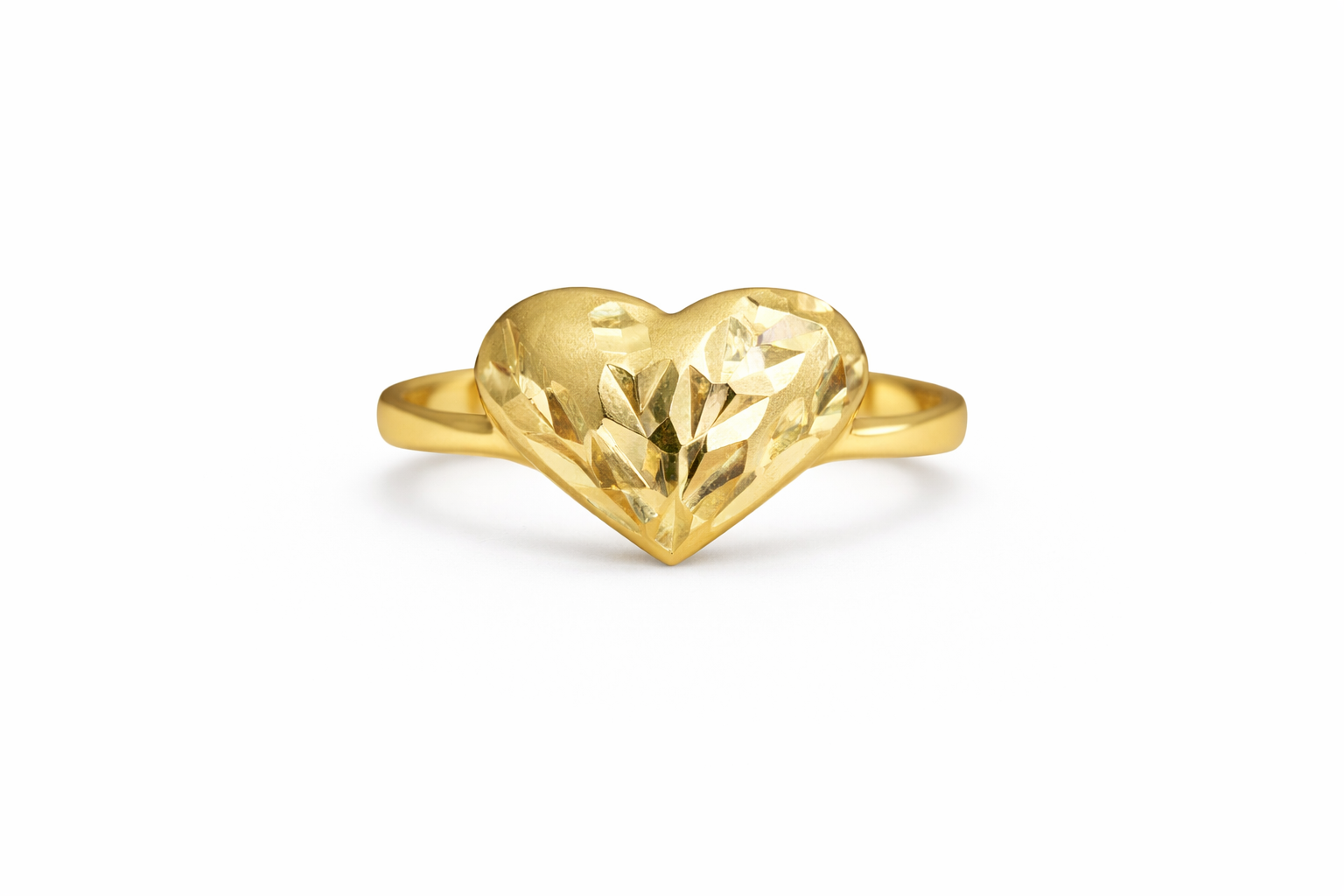 10KT DIAMOND CUT HEART RING Size 6.5-7.5 Weight 4.2GR