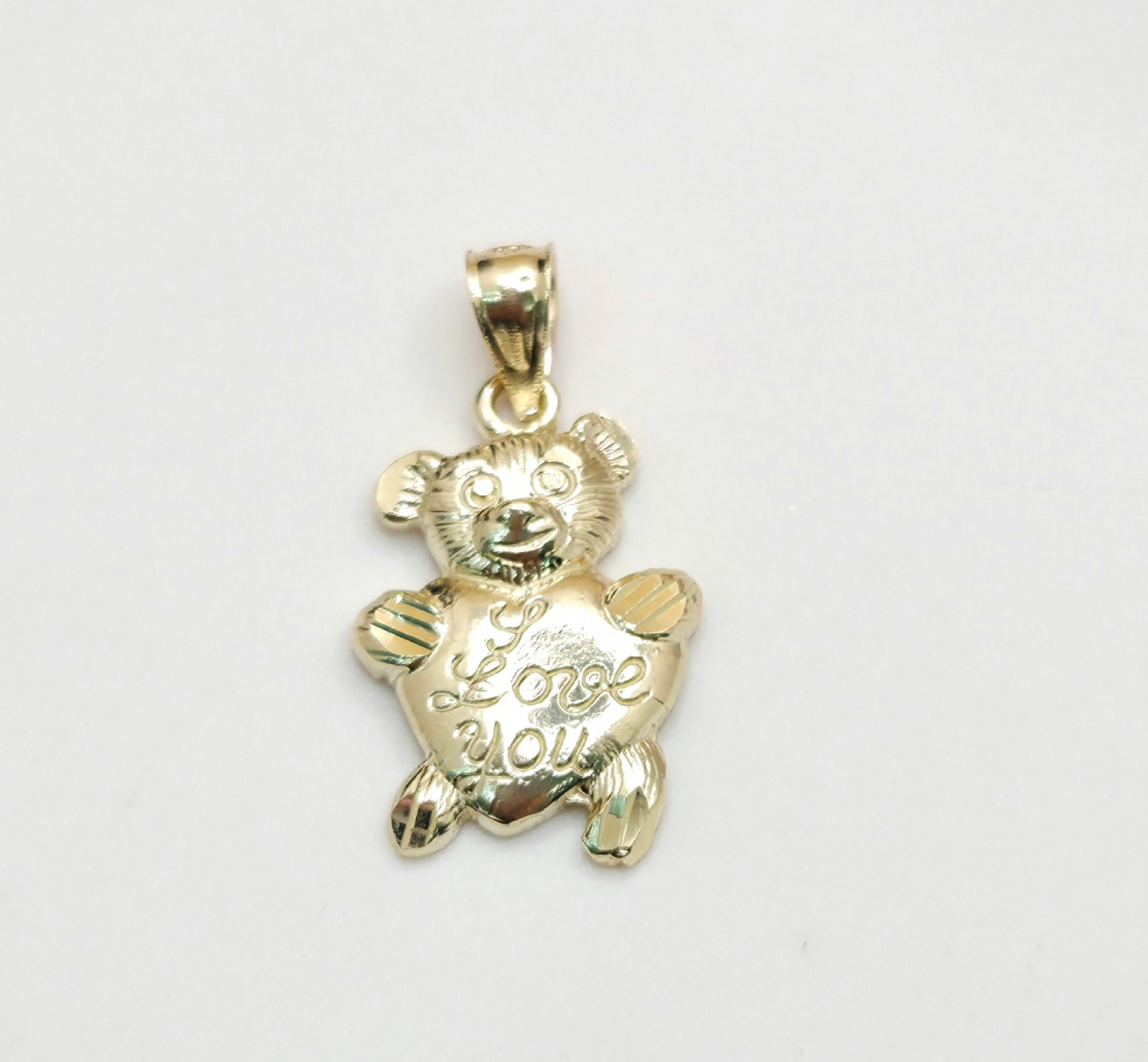 10KT LOVE YOU SMALL BEAR PENDANT Weight 2.3GR