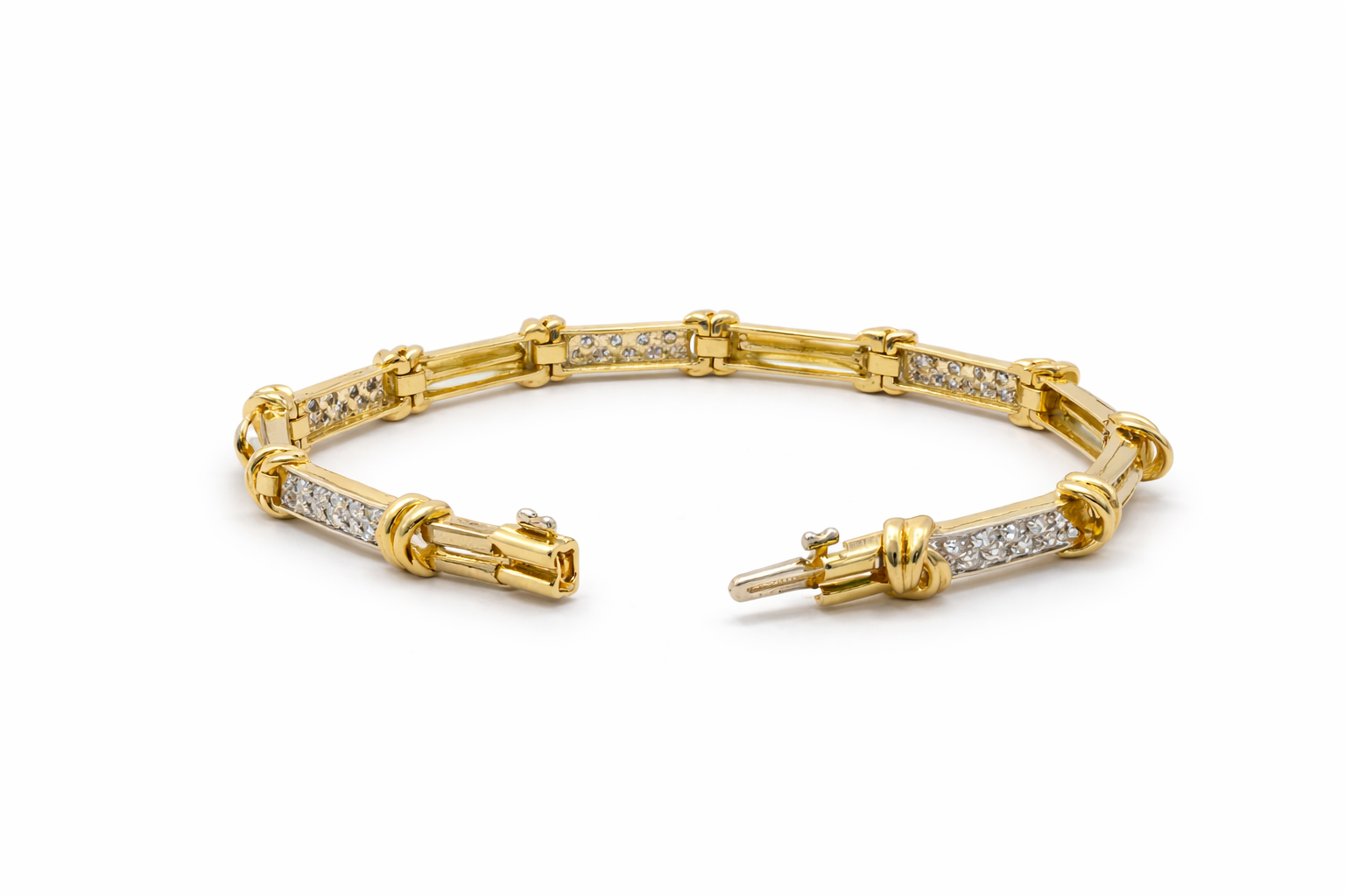 14KT ELEGANT KNOT DETAILS YELLOW GOLD AND DIAMOND WOMAN'S BRACELET Size 7INCH Weight 18.8GR