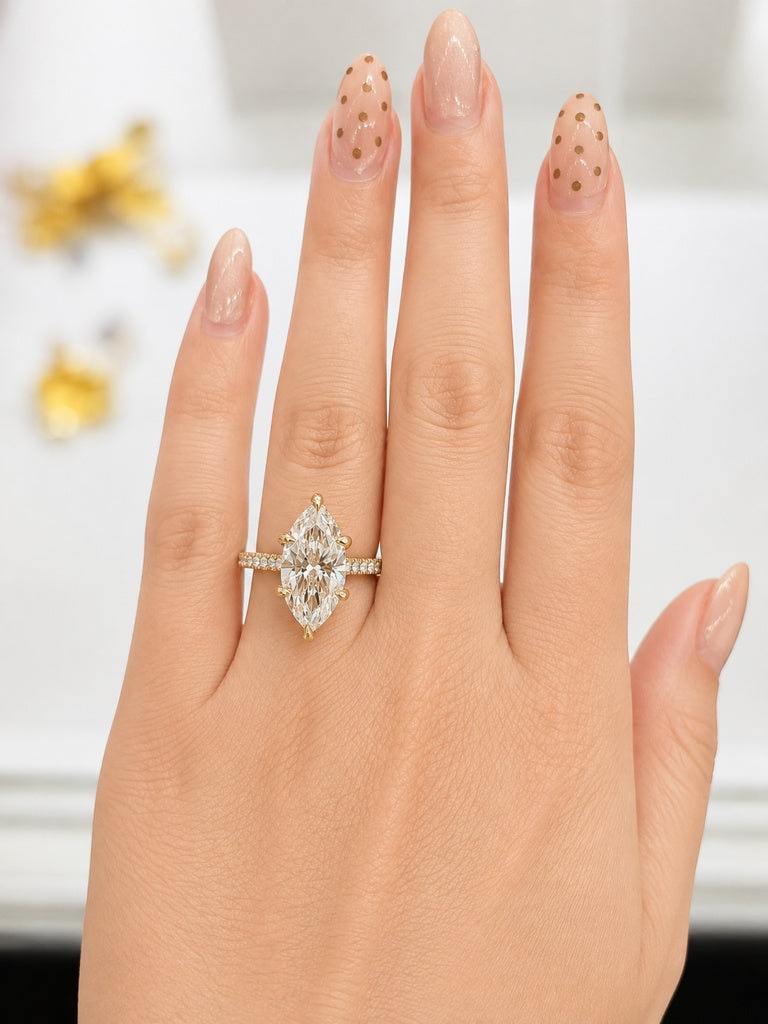 14KT ENGAGEMENT RING SIZE 7 Weigth 4.3GR