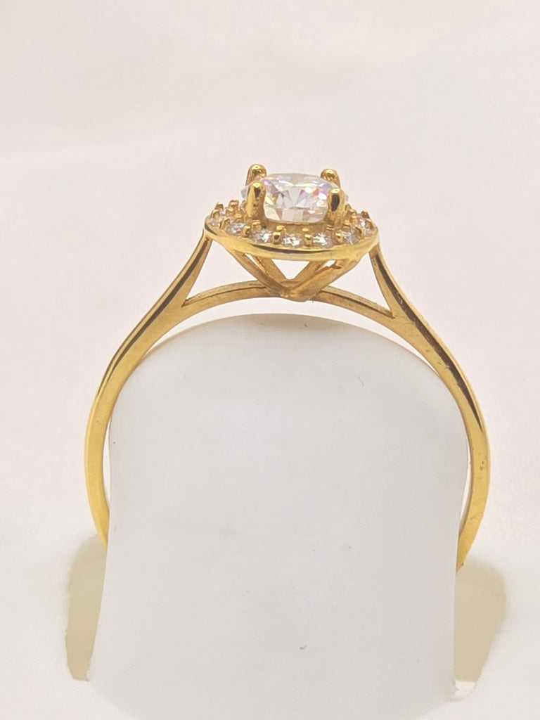 14KT YG SOLITAIRE 0.75CT MOISSANITE WOMAN'S RING SIZE 7 WIIGTH 1.53 GRS