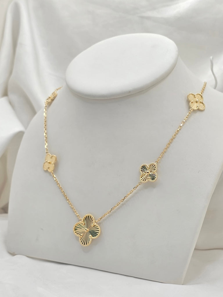 14KT MEDIUM AND LARGE FIVE GOLDEN CLOVER CHAIN Size 18INCH Weight 9.7GR
