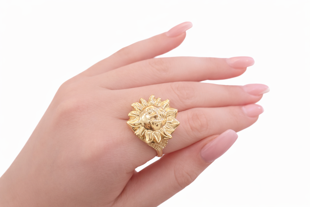 14KT CZ  SUN FACE RING Size 8 Weigth 4.5GRS