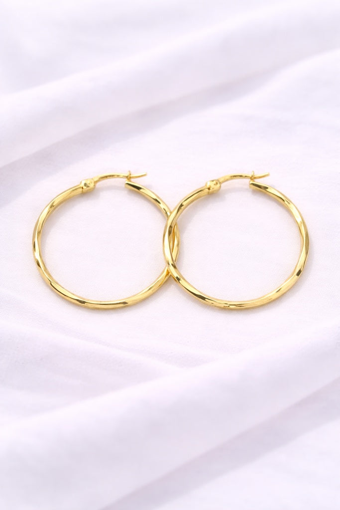 14KT DELICATE FINE STYLE HOOPS EARRINGS Size 3 Weight 2GR