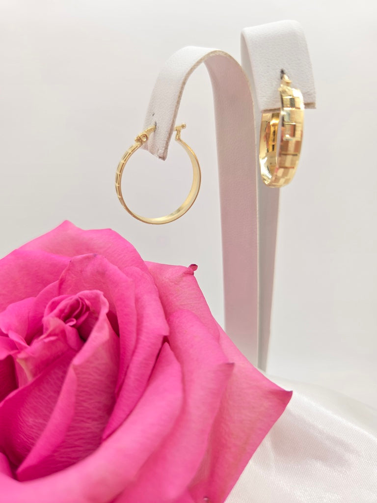 14KT SQUARE CUT HOOPS EARRINGS Weight 2.8GR