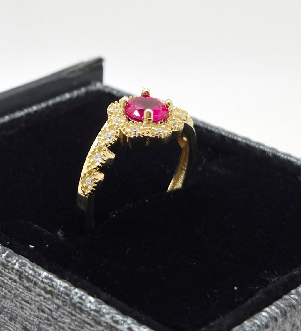 14KT DELICATE CZ FLOWER PINK STONE CENTER RING Size 7 & 8 Weight 2.5GR