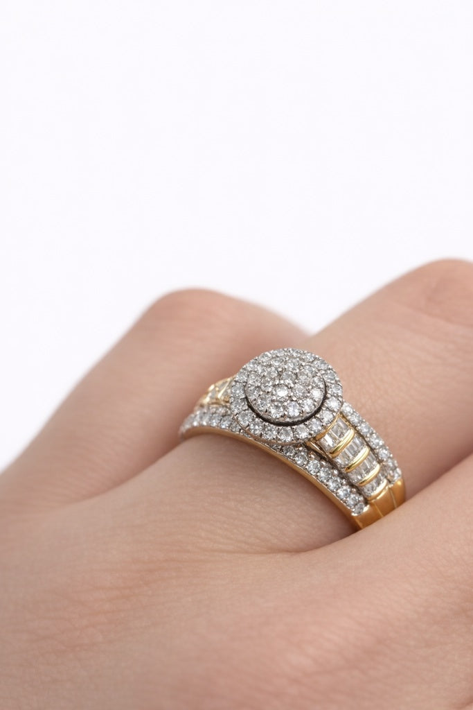 10KT MODERN ROUND DESIGN DIAMOND PROMISE RING Size 7/0.99CT