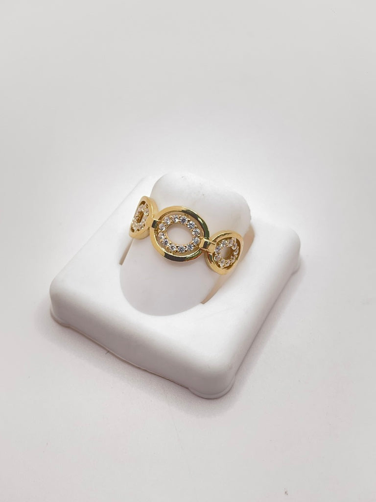 10KT CLASSIC LARGE OVAL CHAIN STYLE RING WITH ZIRCONIA INSIDE Size 8 Weight 2.2GR