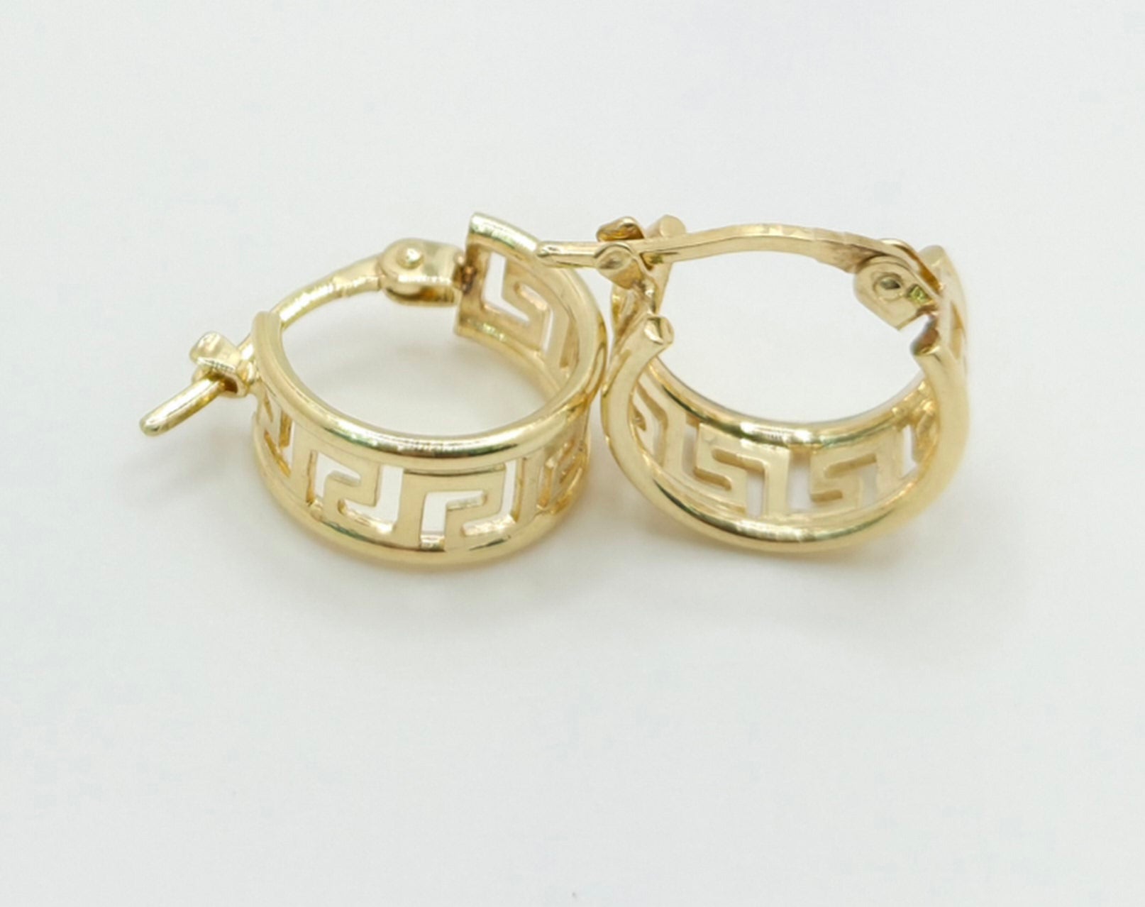 10KT GREEK SILHOUETTE HOOP EARRINGS Size 1 Weight 1.5GR