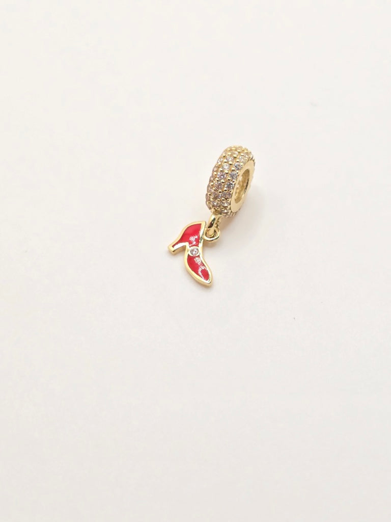 14KT RED HEEL CHARM  Weight 1.3GR