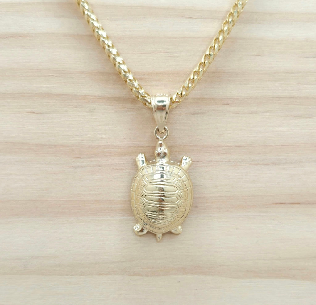 10KT SMALL TORTOISE PENDANT Weight 1.6GR