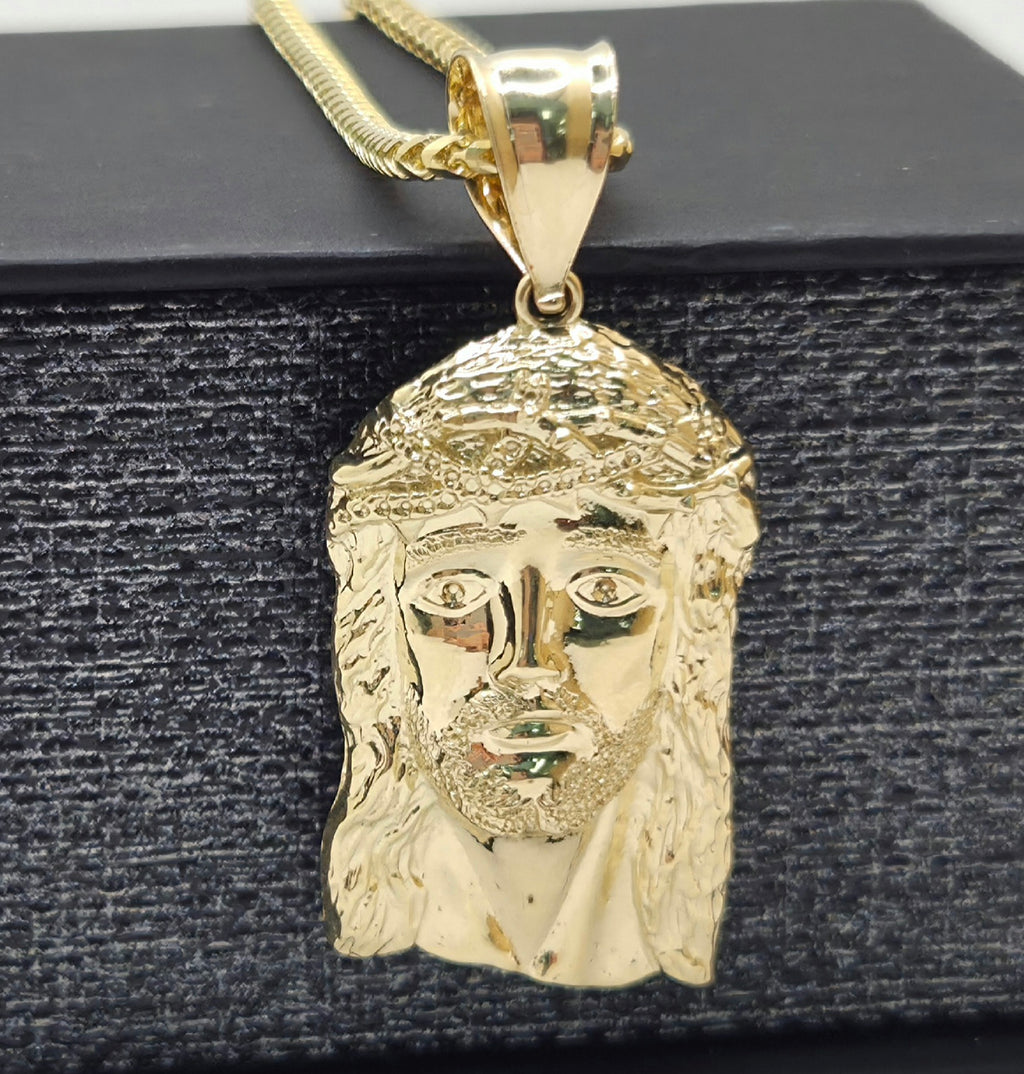 10KT SMALL JESUS FACE PENDANT Weight 2.7GR