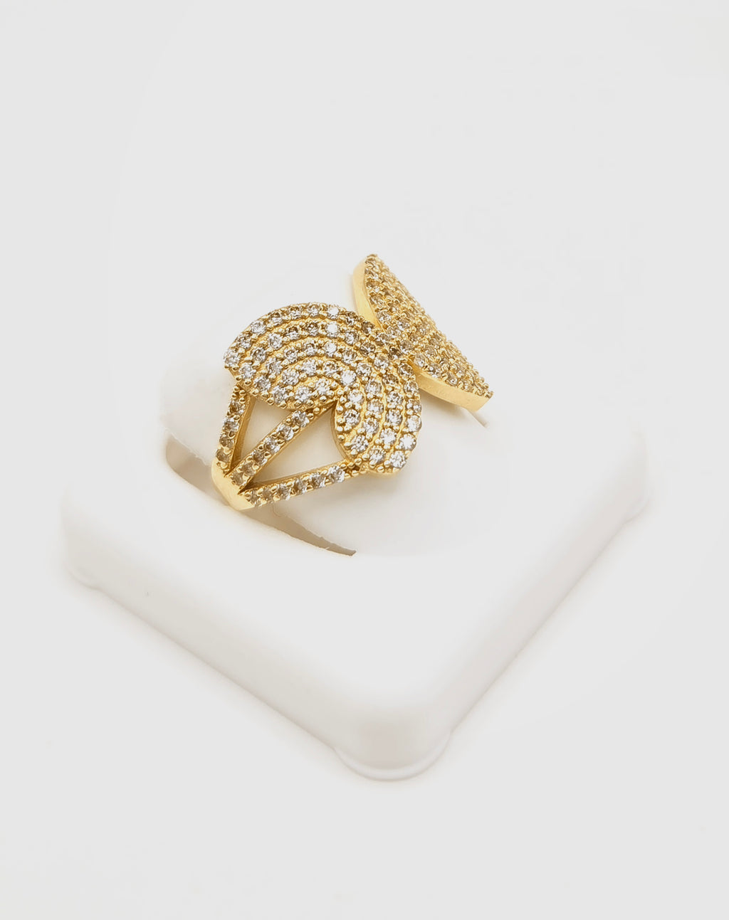 14KT CZ BUTTERFLY RING Size 8 Weigth 4.4GR