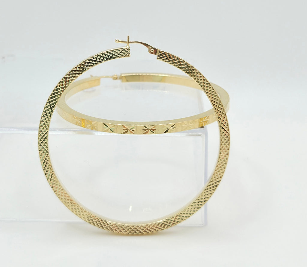 10KT MODERN FLASH DETAIL STRAIGHT EDGE HOOPS EARRINGS Size 6 Weight 5.9GR