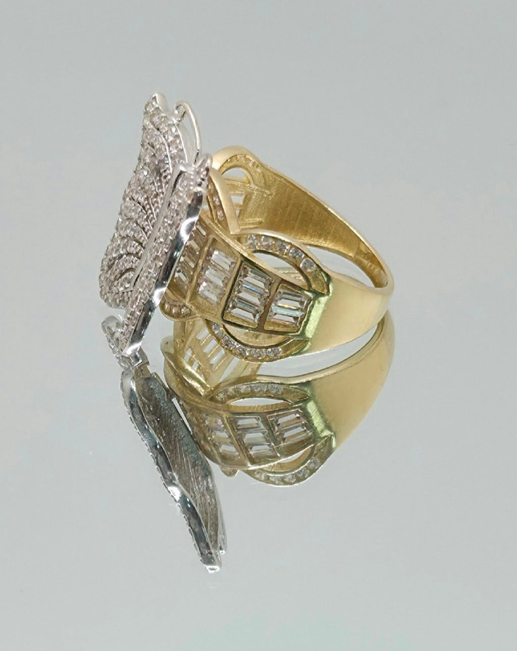 14KT BIG CZ BUTTERFLY RING Size 7 Weight 6.4GR