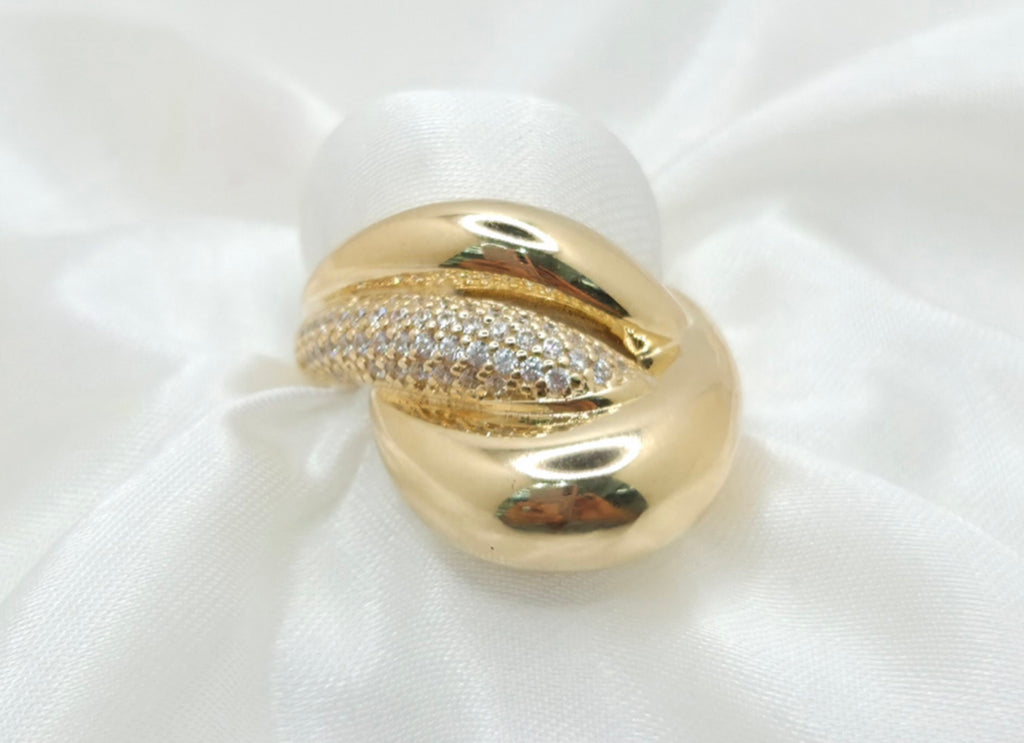 14KT ELEGANT TWISTED CZ DETAIL WOMEN'S RING Size 7 Weight 3.3GR
