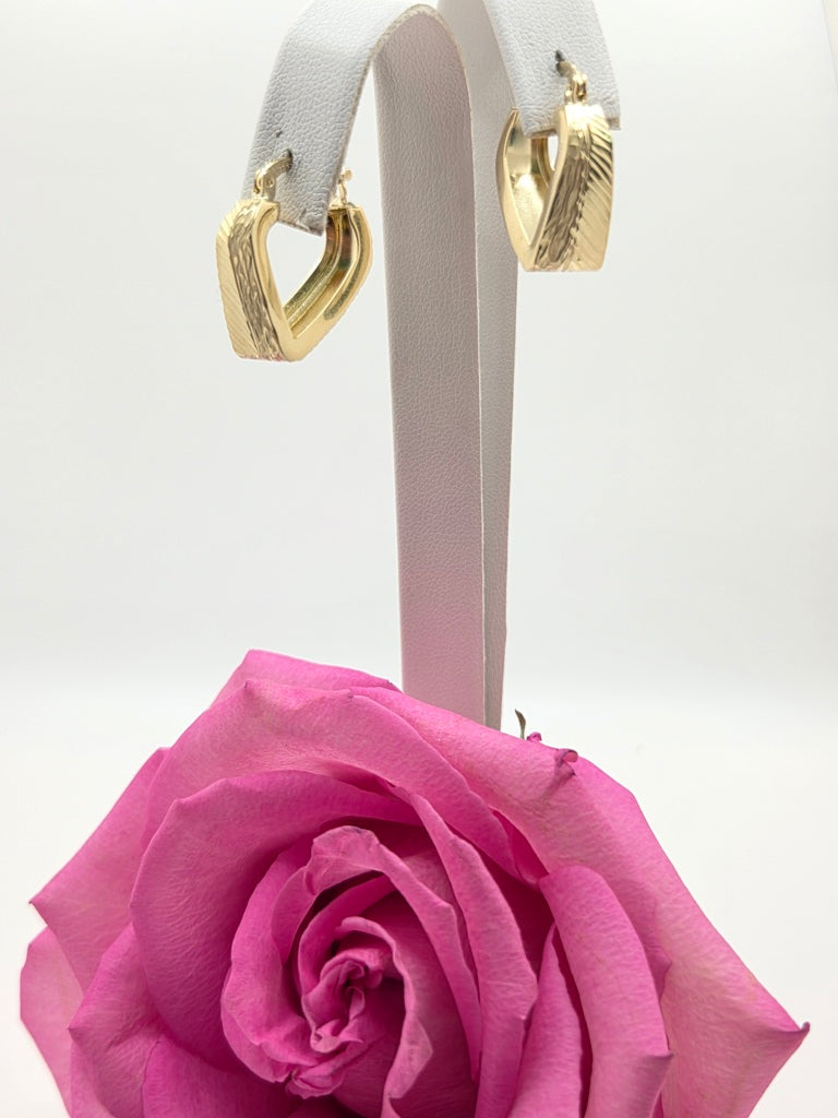 14KT ELEGANT GEOMETRIC HOOPS EARRING Weight 3.4GR