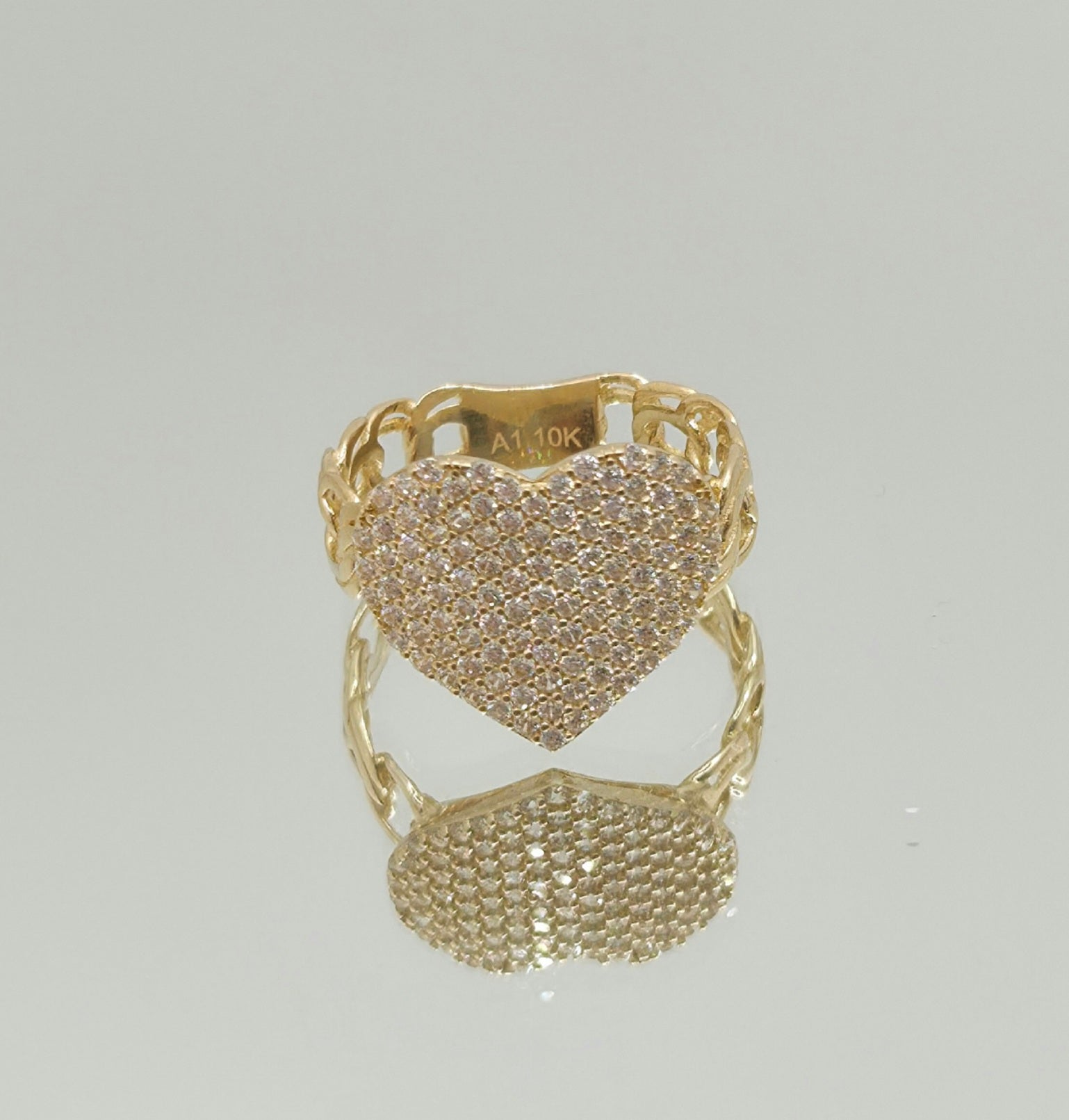 10KT CHINO LINK CZ HEART RING Size 7 & 8 Weight 2.9GR