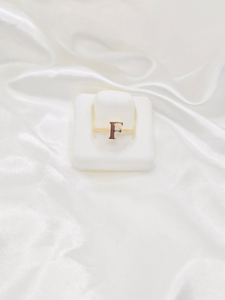 14KT "F" LETTER RING Size 6 Weight 1.4GR