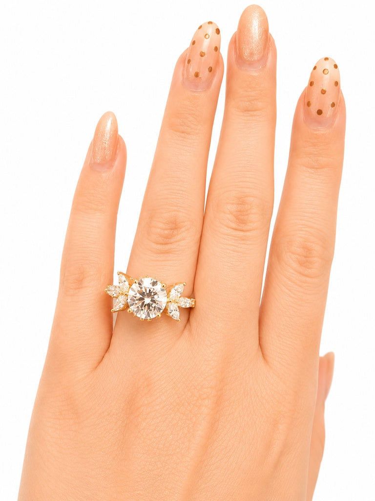 14KT ENGAGEMENT RINGSIZE 7 Weigth 2.59GR