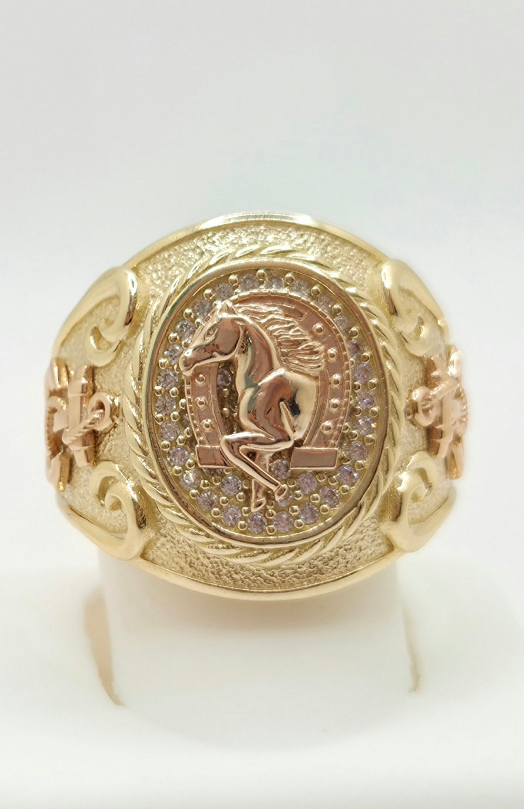 14KT ELEGANT HORSE RING Size 10 Weight 10.4GR