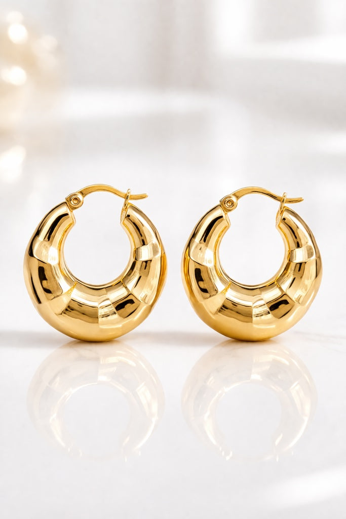 10KT VINTAGE STYLE SHRIMP DESIGN HOOPS EARRINGS Weight 3.4GR