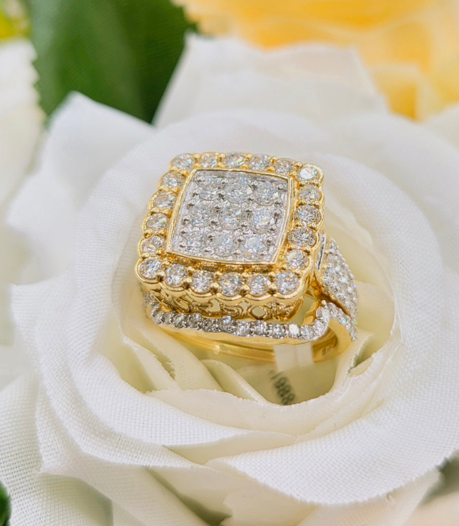 14KT ELEGANT LARGE SQUARE NATURAL'S DIAMOND'S ENGAGEMENT WOMAN'S RING Size 7