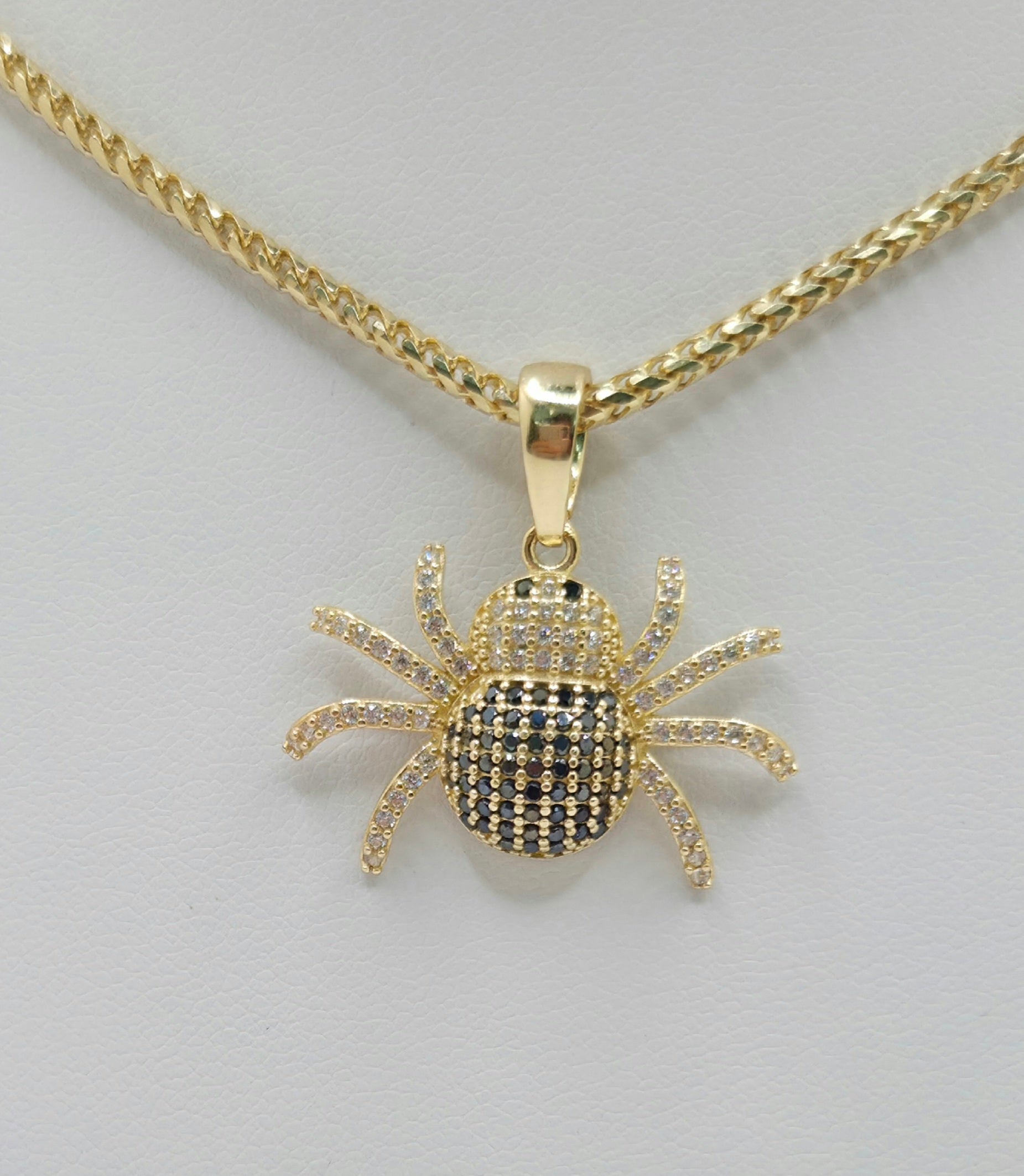 14KT CZ SPIDER PENDANT Weight 2.8GR