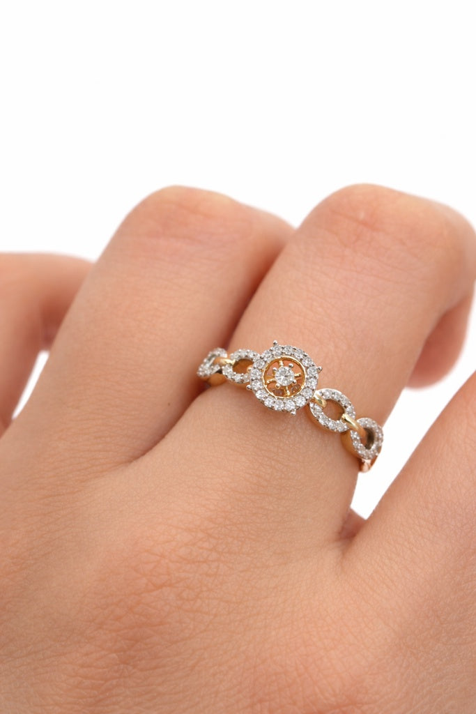 10KT CHAIN DETAILS DIAMOND SQUARE PROMISE RING Size 7/0.28CT Weigth 2.6GR