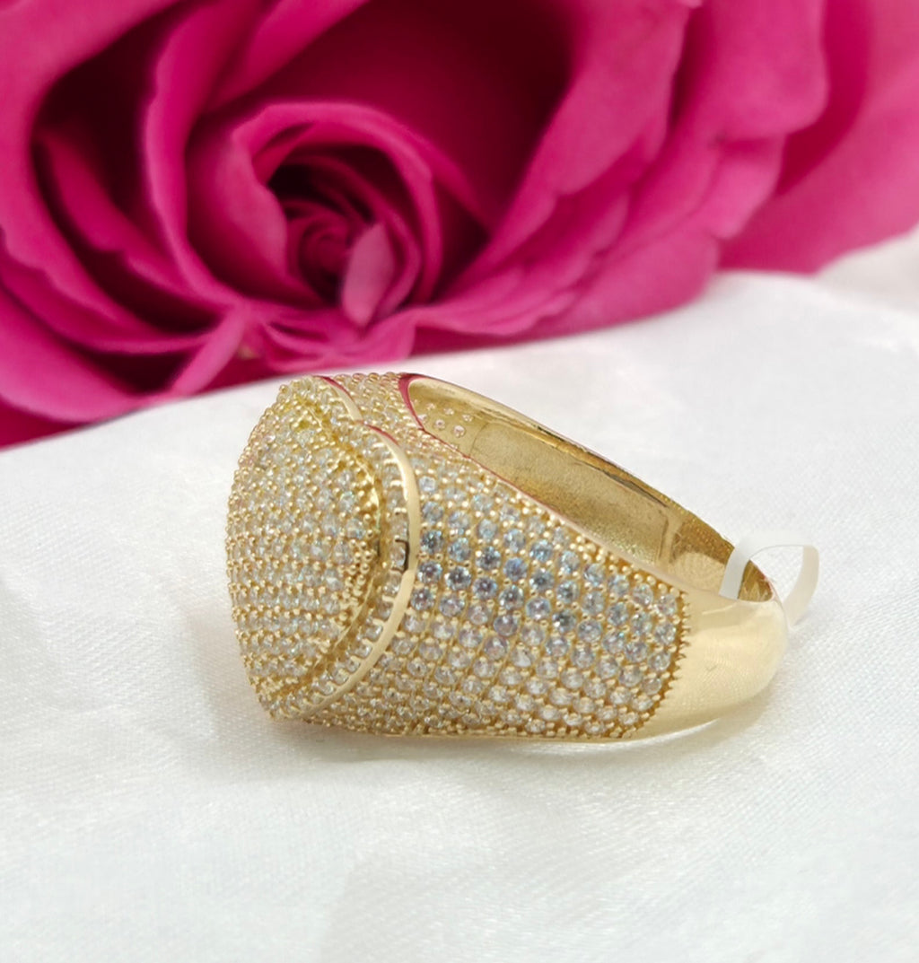 10KT ELEGANT CZ BIG HEART  Size 8.5 Weight 5.9GR