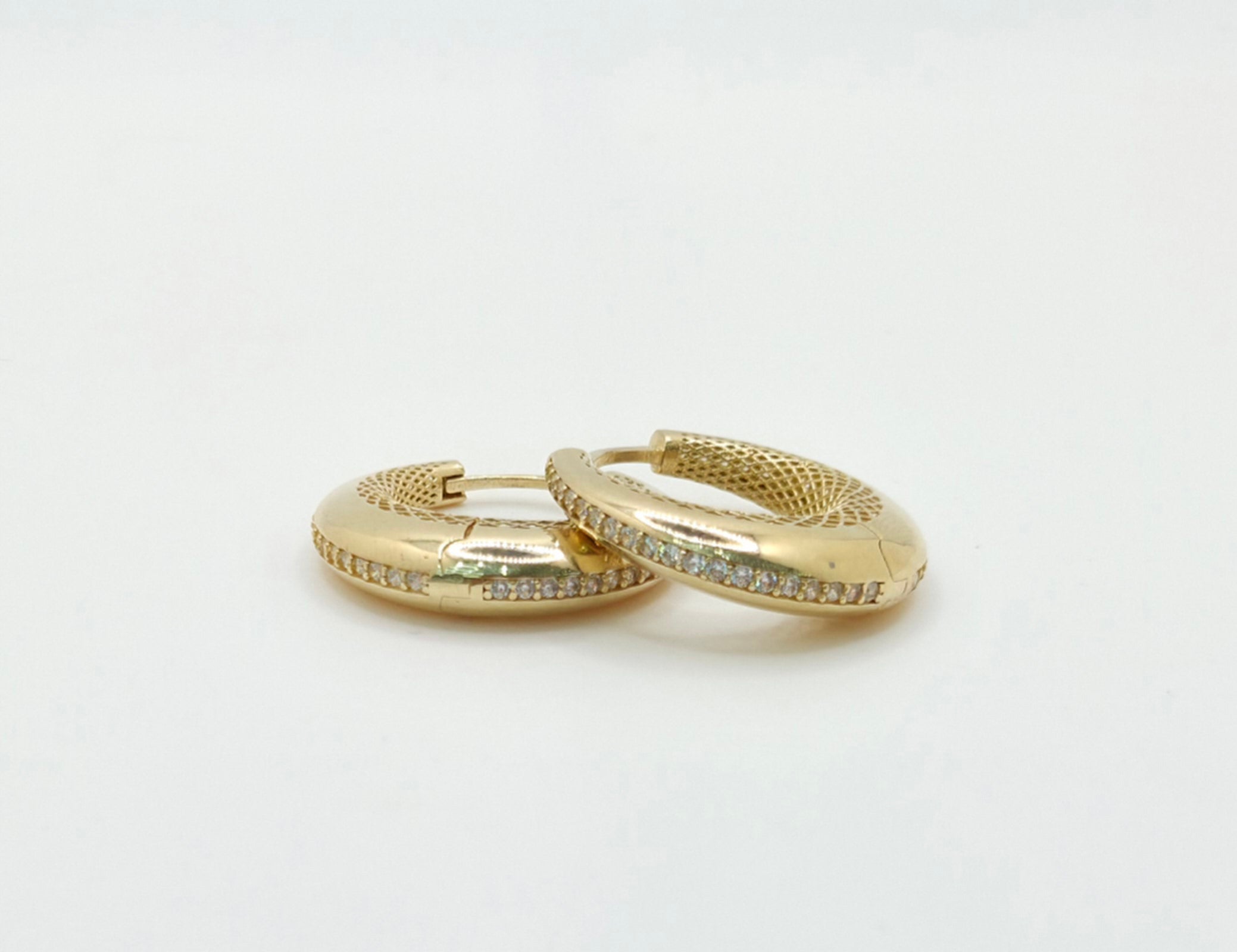 10KT MODERN CZ DETAIL HALF MOON HOOPS EARRINGS Weight 5.3GR