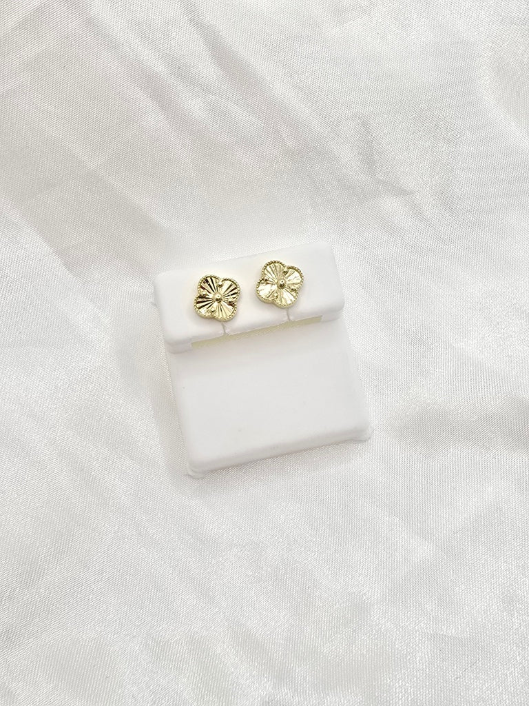 10KT FLOWER EARRINGS Size SMALL Weigth 1.6GR