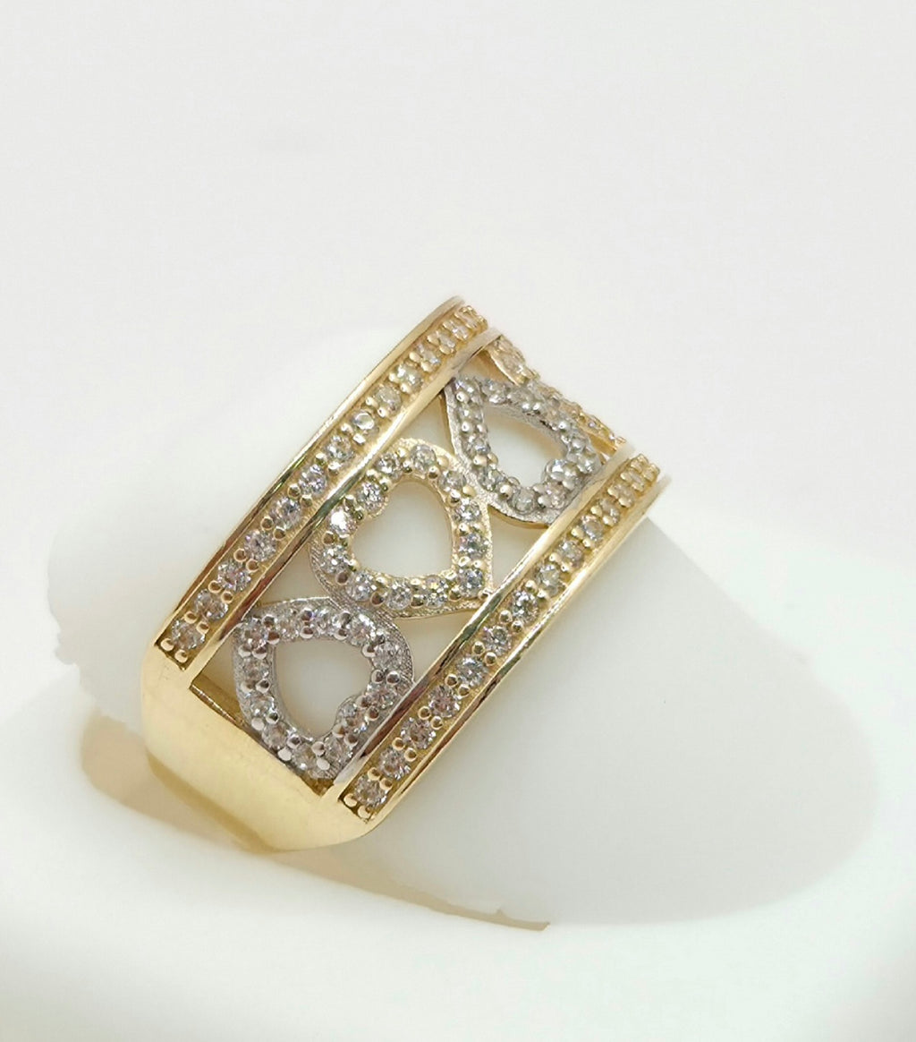 14KT CZ SMALL TWO TONE HEARTS RING Size 7 Weight 3.1GR