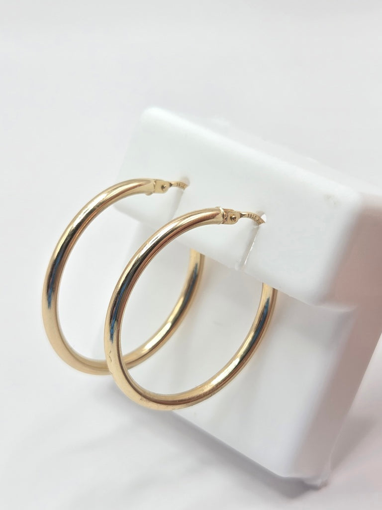 14KT FINE PLAIN HOOPS EARRINGS Size 3  2MM Weigth 1.2GR