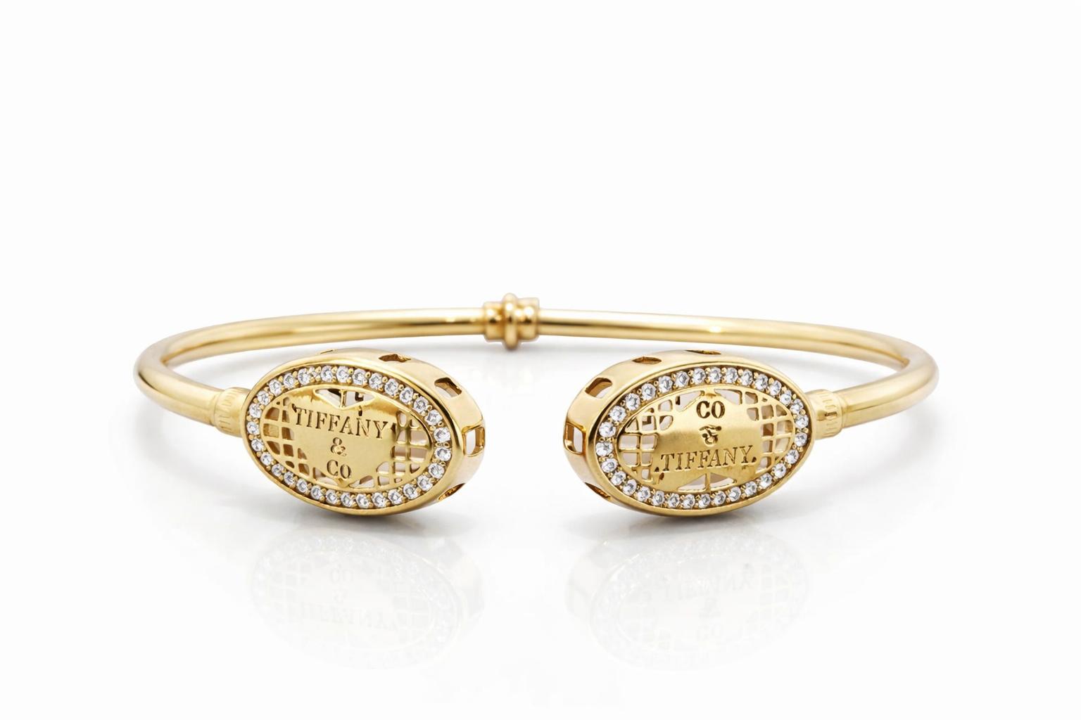 10KT OVAL DESIGN TIFFY BANGLE  Weigth 7.8GR