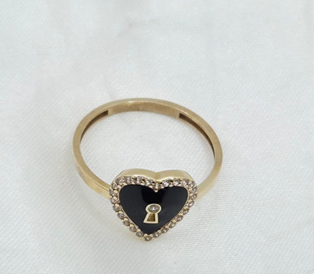 10KT BLACK HEART RING CZ Size 7 Weight 1.3GR