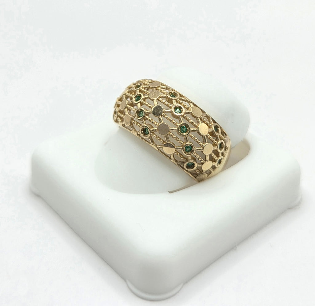 10KT VINTAGE AVON LATTICE RING Size 7.5 Weight 2.3GR