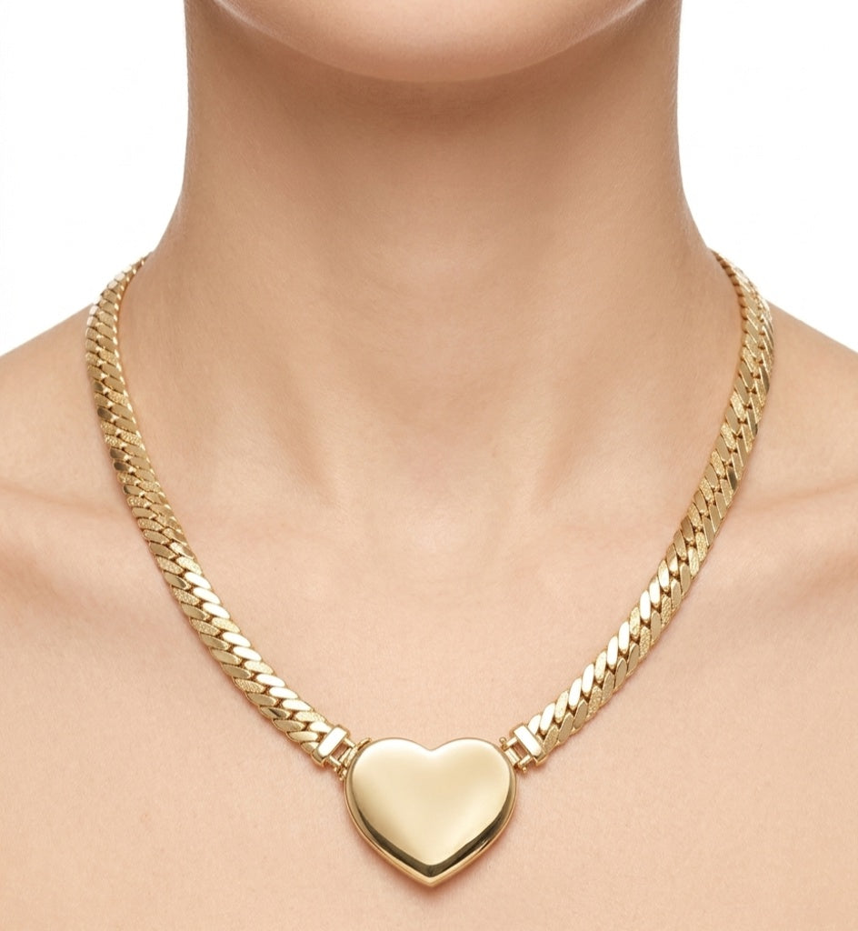 10KT LARGE PLAIN HEART FLAT MIAMI CUBAN DESIGN NECKLACE  Size 18INCH 5MM Weigth 24.2GR