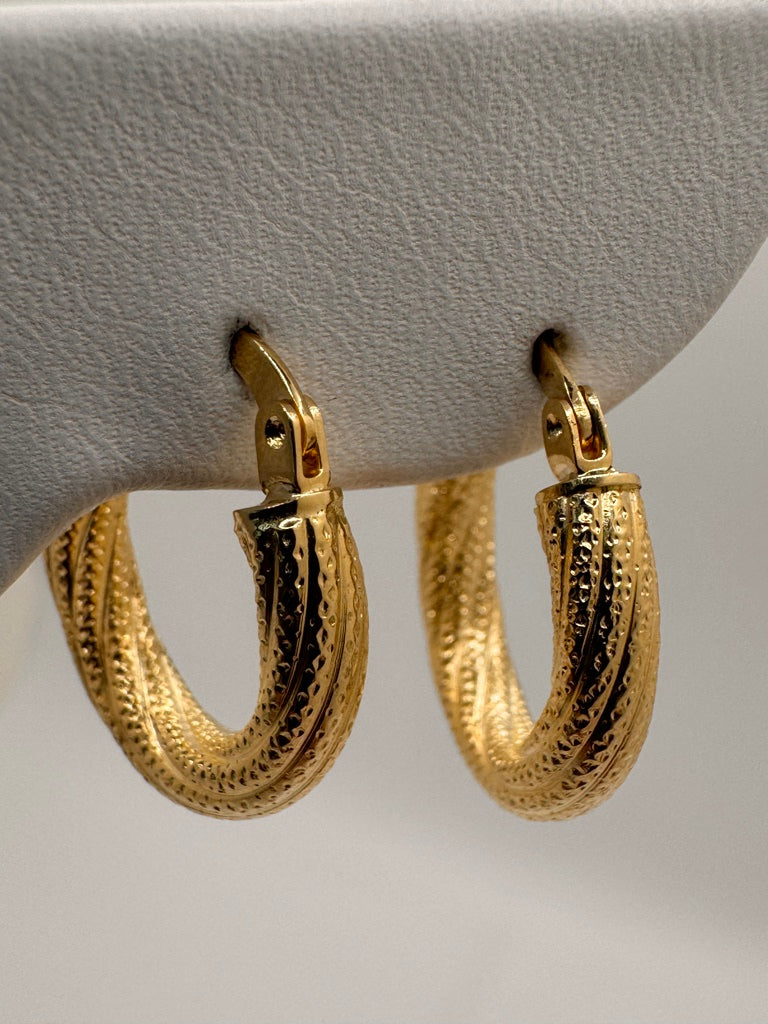 10KT CROOKED NEVADAS HOOPS EARRINGS Size 2 4.5MM Weight 3.4GR