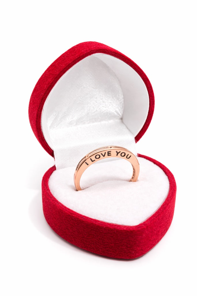 10KT DELICATE ROSE GOLD AND DIAMONHD WOMAN'S RING Size 7 Weight 2GR