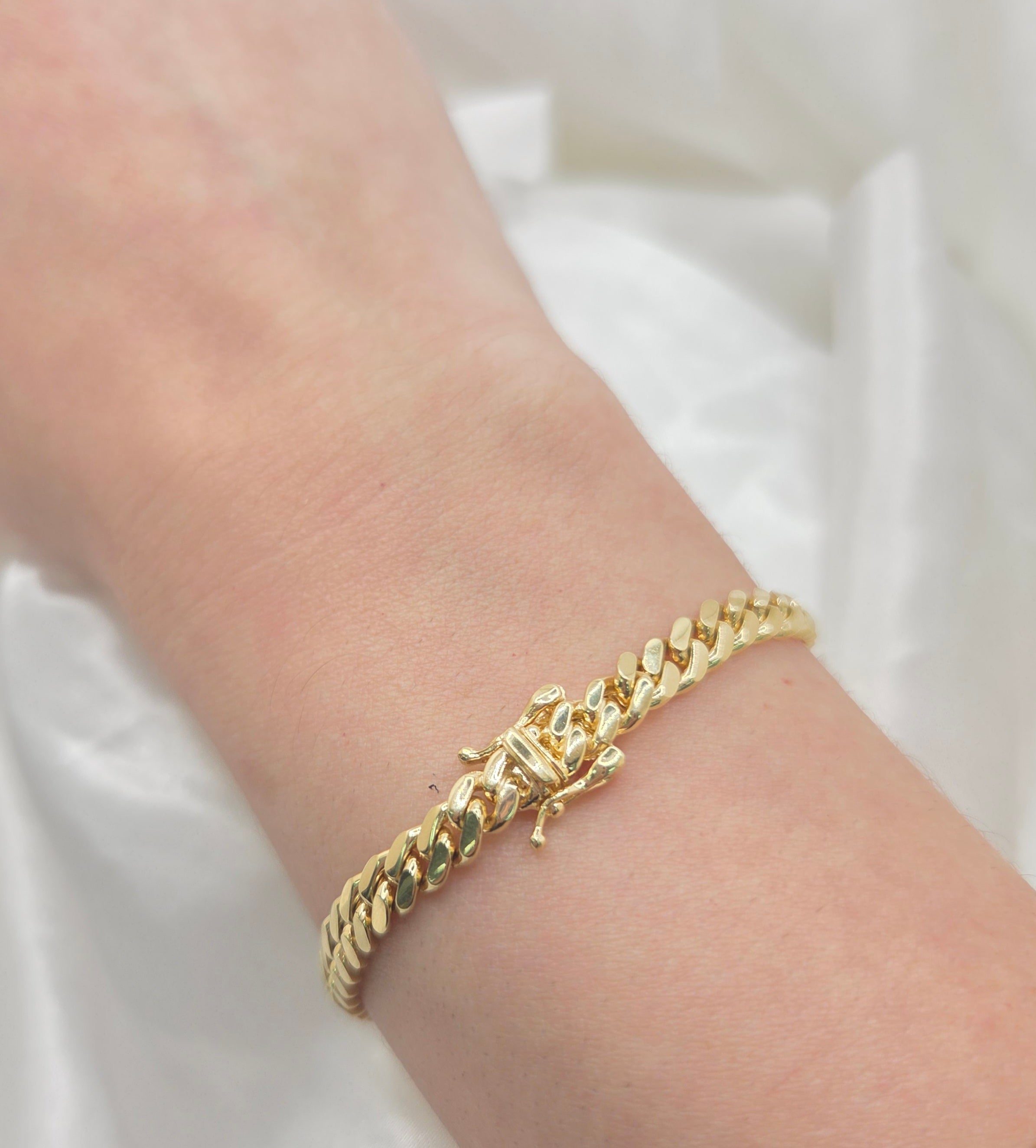 10KT SOLID MIAMI CUBAN BRACELET Size 9INCH 6.5MM Weight 23.9GR