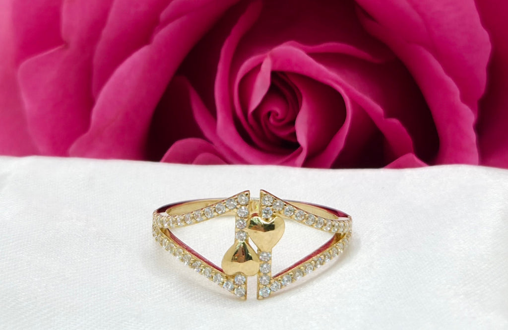 10KT DELICATE TWO SMALL HEART RING WITH ZIRCONIA Size 7 Weight 1.8GR