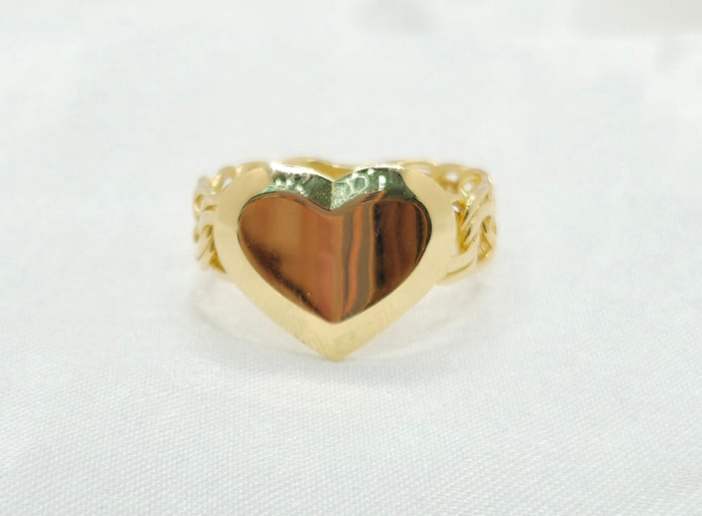10KT CHINO LINK WITH PLAIN HEART RING  Size 8 Weight 3.3GR