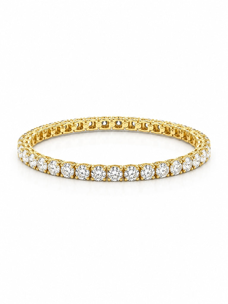 14KT GOLD AND DIAMOND ETERNITY RING Size 7