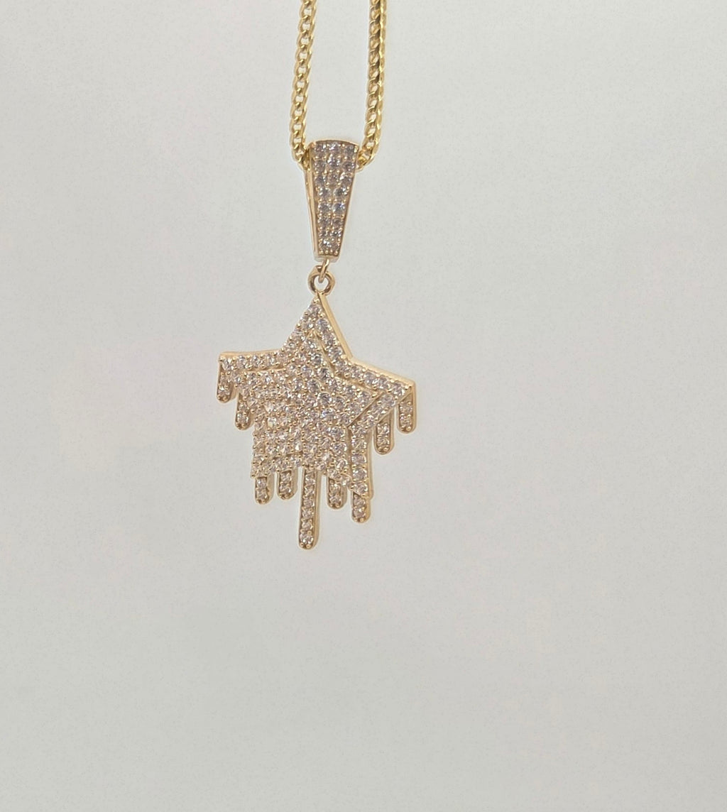 10KT CZ STAR PENDANT Weight 4.7GR