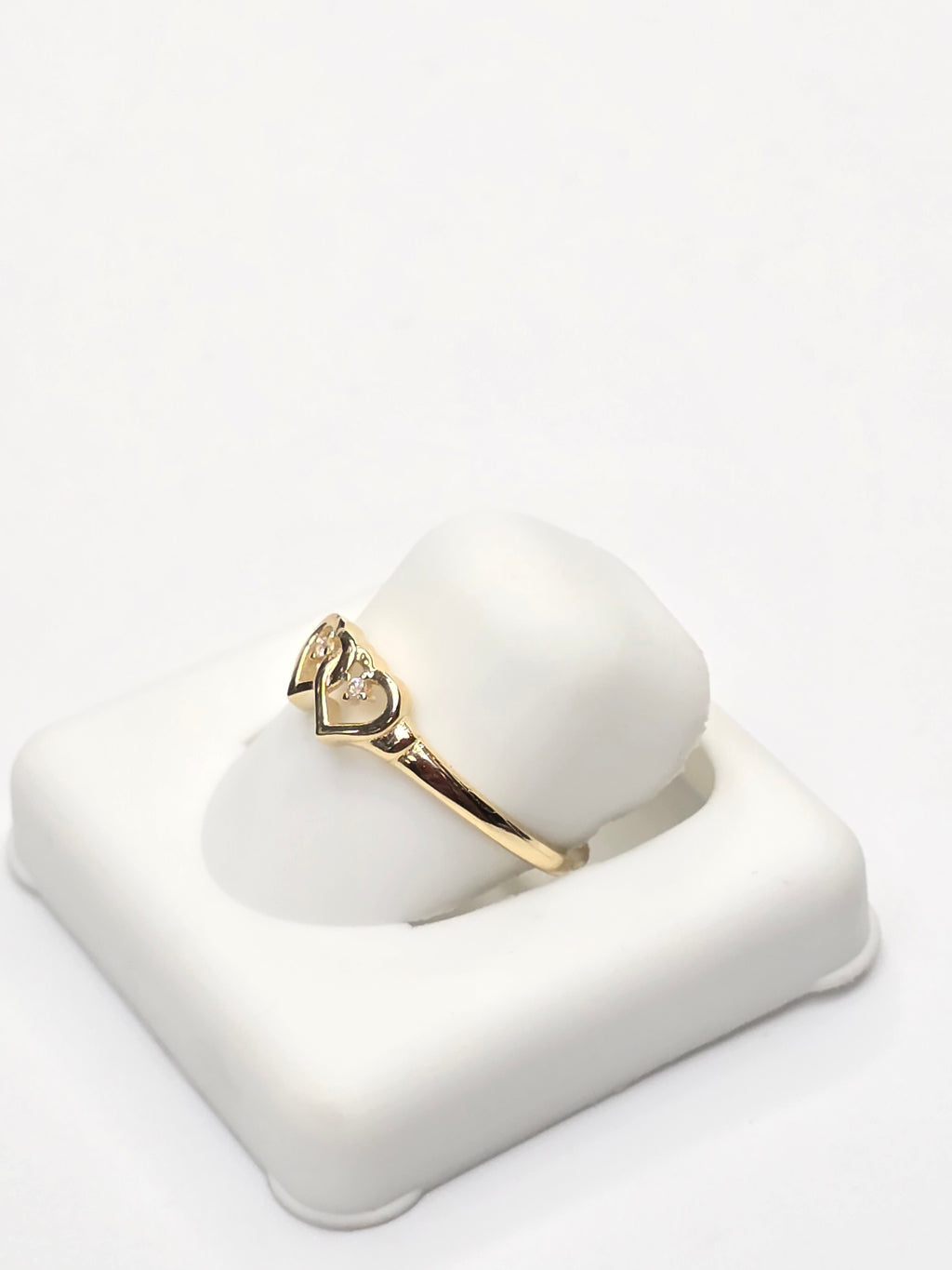 14KT TWO SMALL SILHOUETTE HEART RING  Size 7 Weigth 1GR