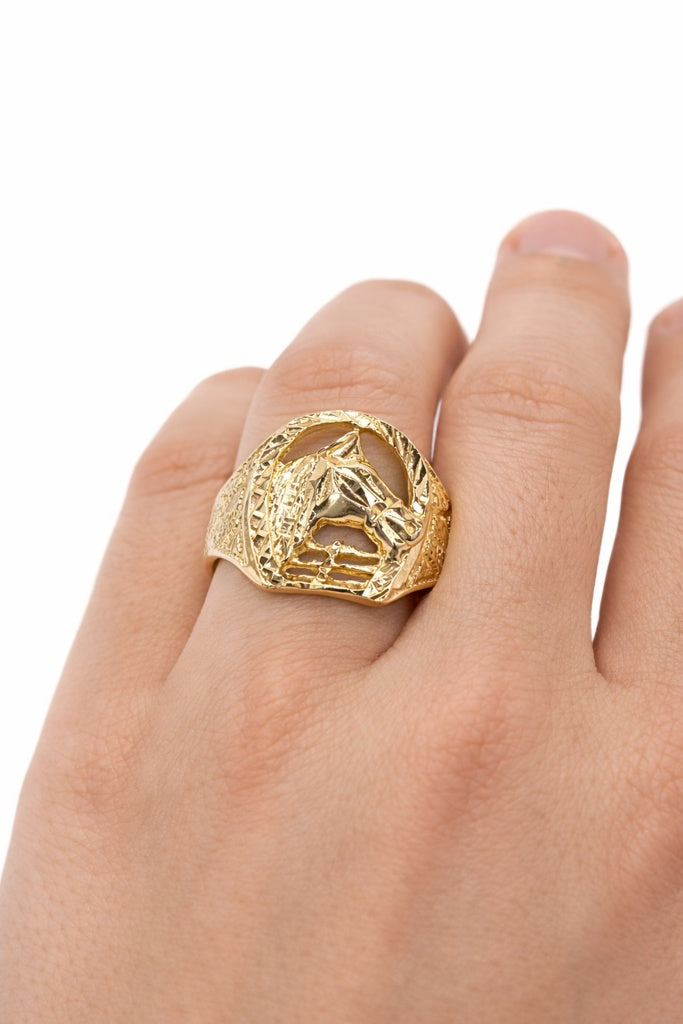 10KT NUGGETS DETAILS HORSE RING Size 9.5 Weigth 4.6GR